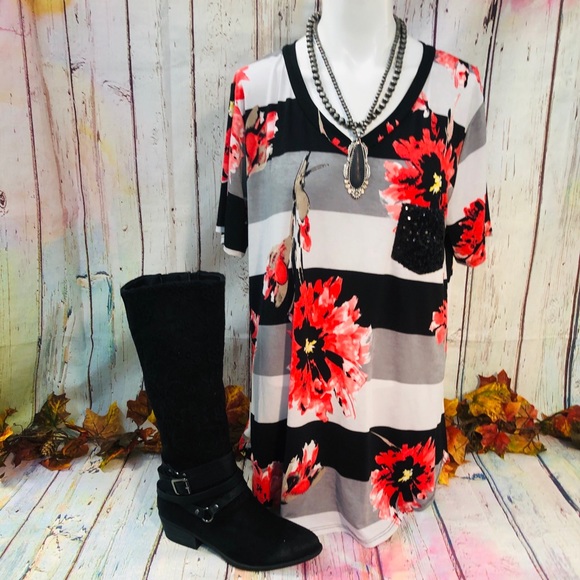 A black and while flower shirt